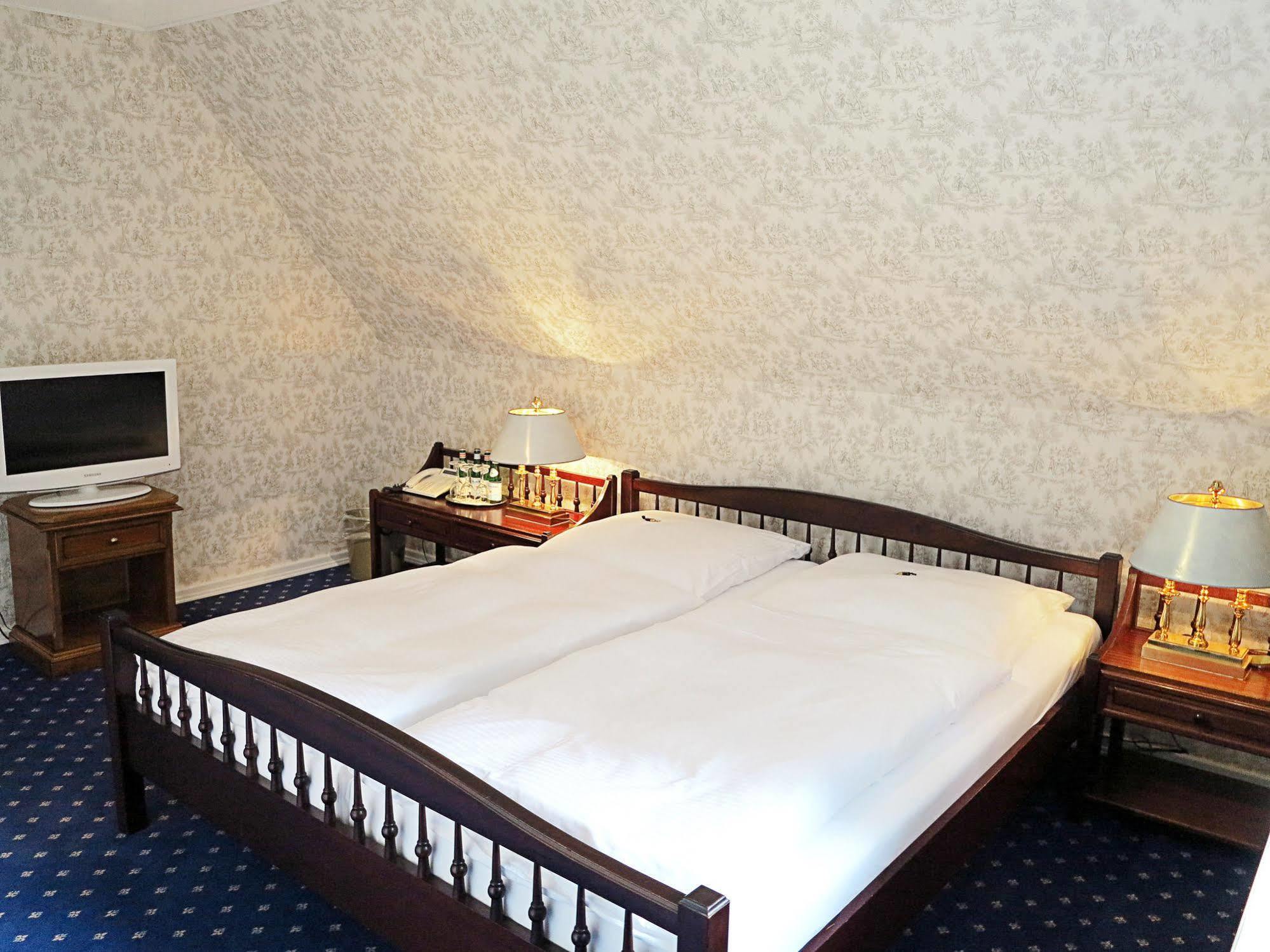Meinsbur Boutique Hotel Bendestorf Extérieur photo