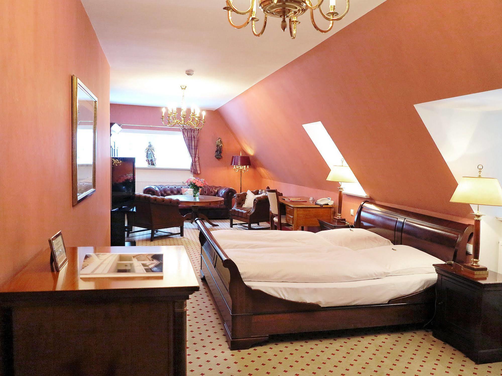 Meinsbur Boutique Hotel Bendestorf Extérieur photo